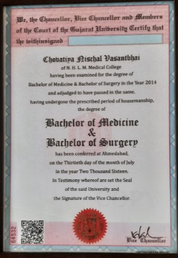 Dr Nischal Chovatiya MBBS Certi